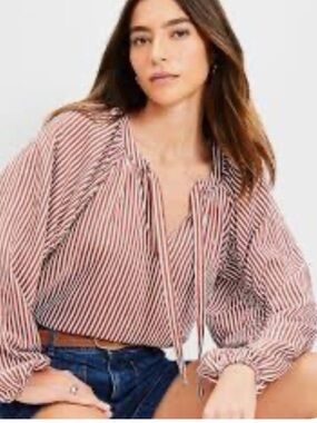 NWT LOFT Rust and White Vertical Stripe Peasant Ruched Sleeve Blouse Sz M Chic